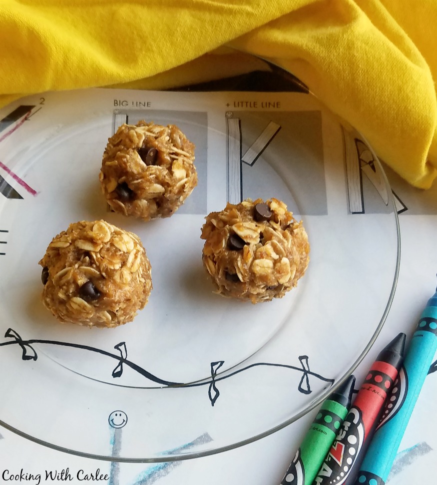 Cooking With Carlee: Miss K's Chunky Monkey Oatmeal Balls