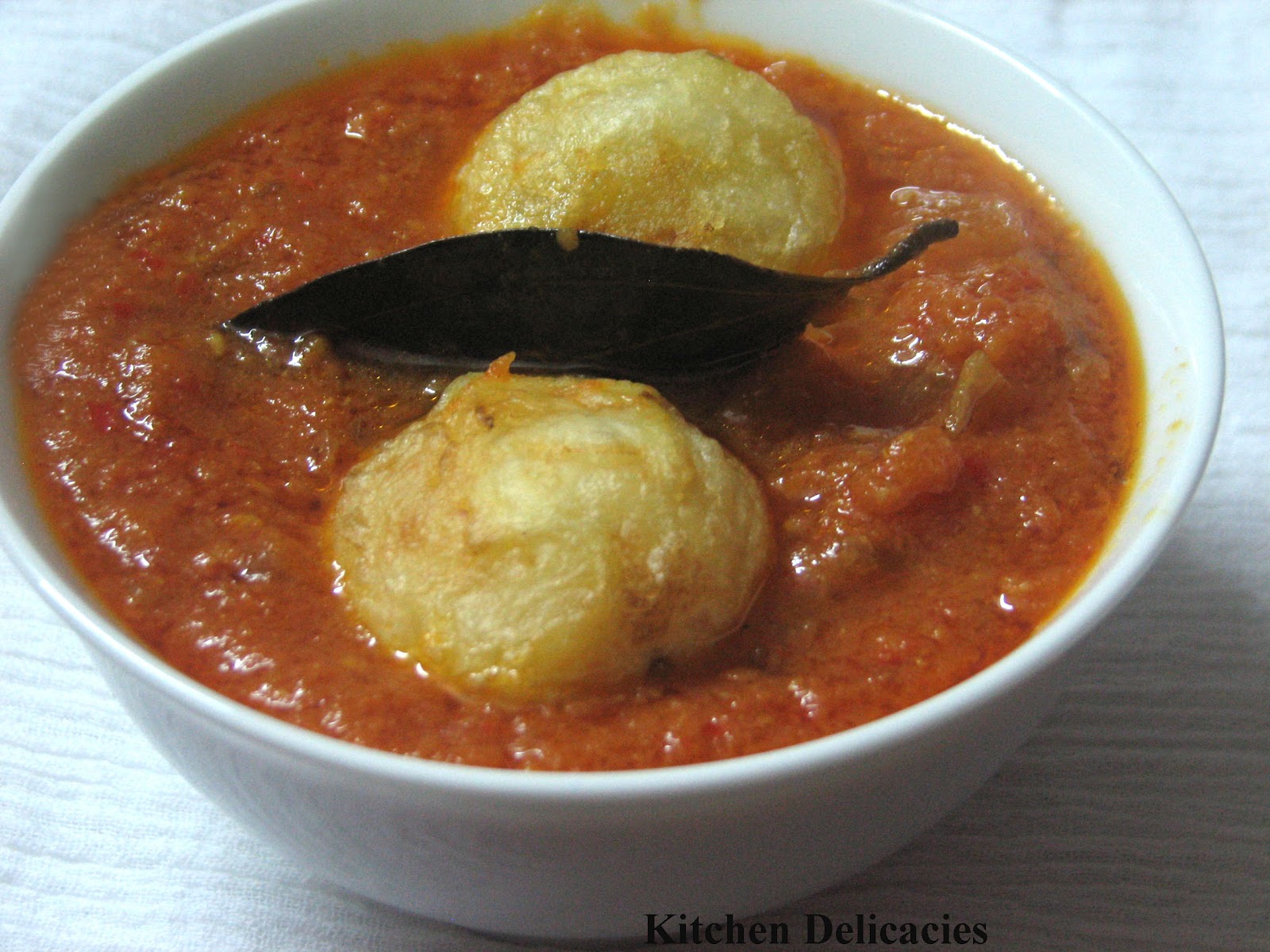 Rajasthani Masala Aloo (Potatoes in Red chilli paste gravy) Kitchen