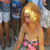 BRASIL / INJUSTIÇA! Mulher foi espancada até a morte por causa de boato espalhado na Internet; veja vídeo