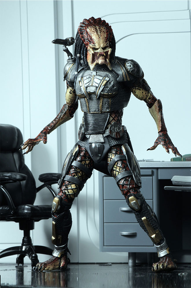 toyhaven NECA 8inch Tall Fugitive Predator Action Figure