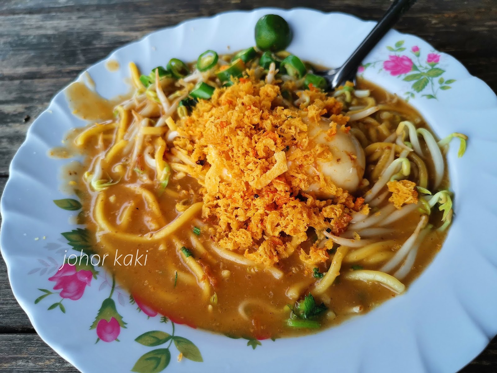 Original Stulang Laut Mee Rebus. Seaside Comfort Dish in the Happy Original Stulang Laut Mee Rebus. Seaside Comfort Dish in the Happy