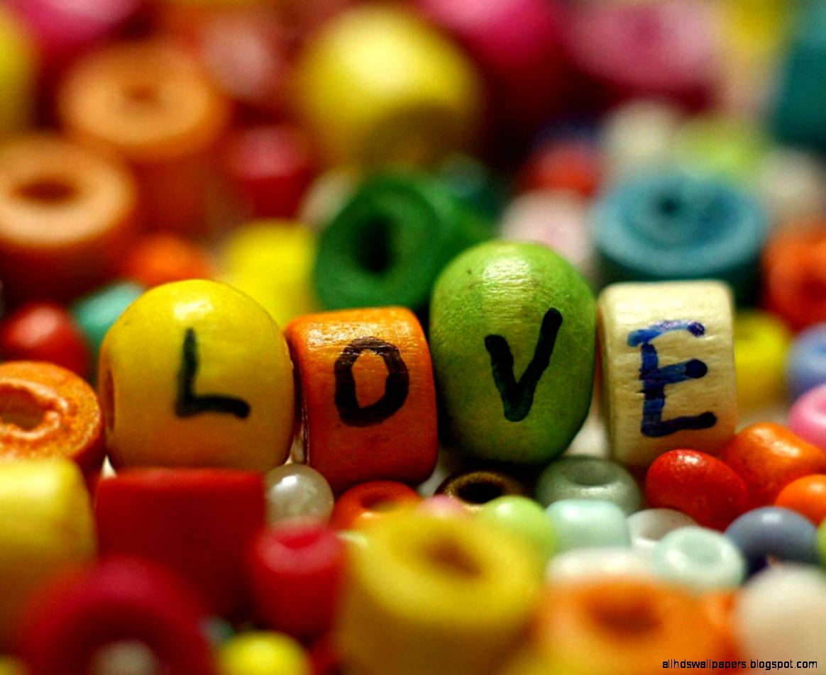 Romantic Love Heart Shaped Couple Desktop Wallpaper   1280x1024