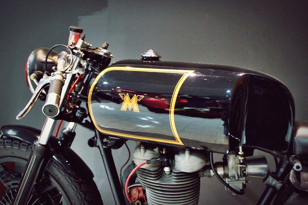 РњРѕС‚РѕС†РёРєР» Matchless Vickers