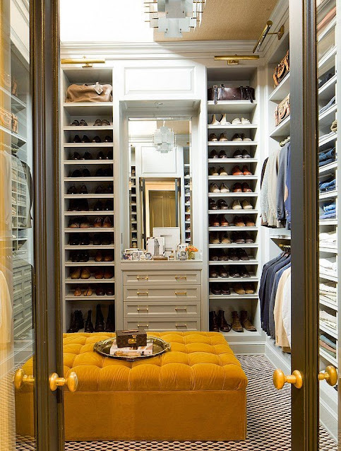 Glamorous closet Glamorous closet
