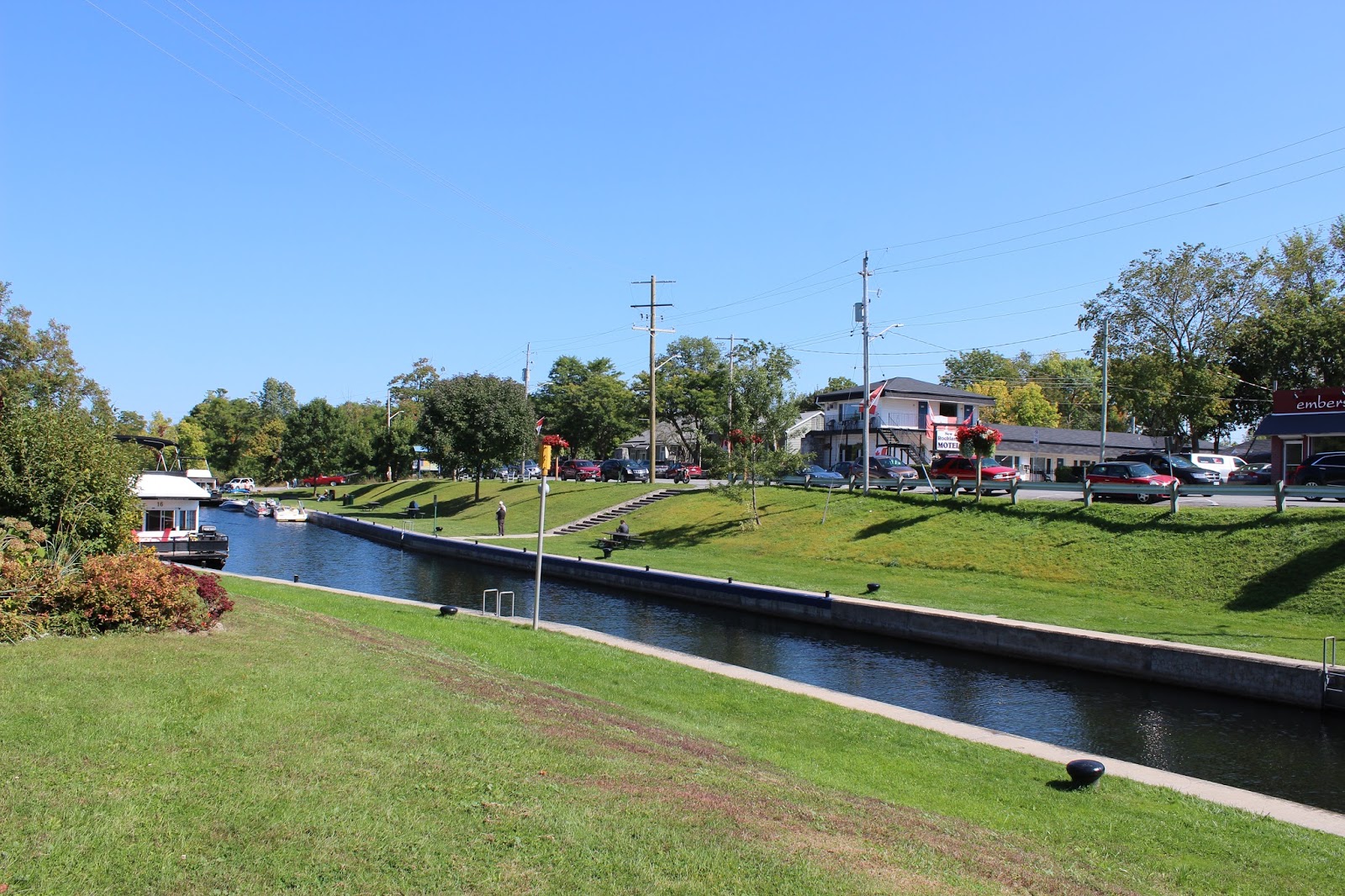 The Brad Sinclair Team Waterfront Real Estate Flat Rate Realty, how