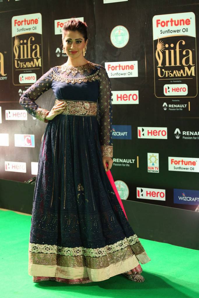 Indian Model Raai Laxmi At IIFA Awards 2017 In Blue Dress