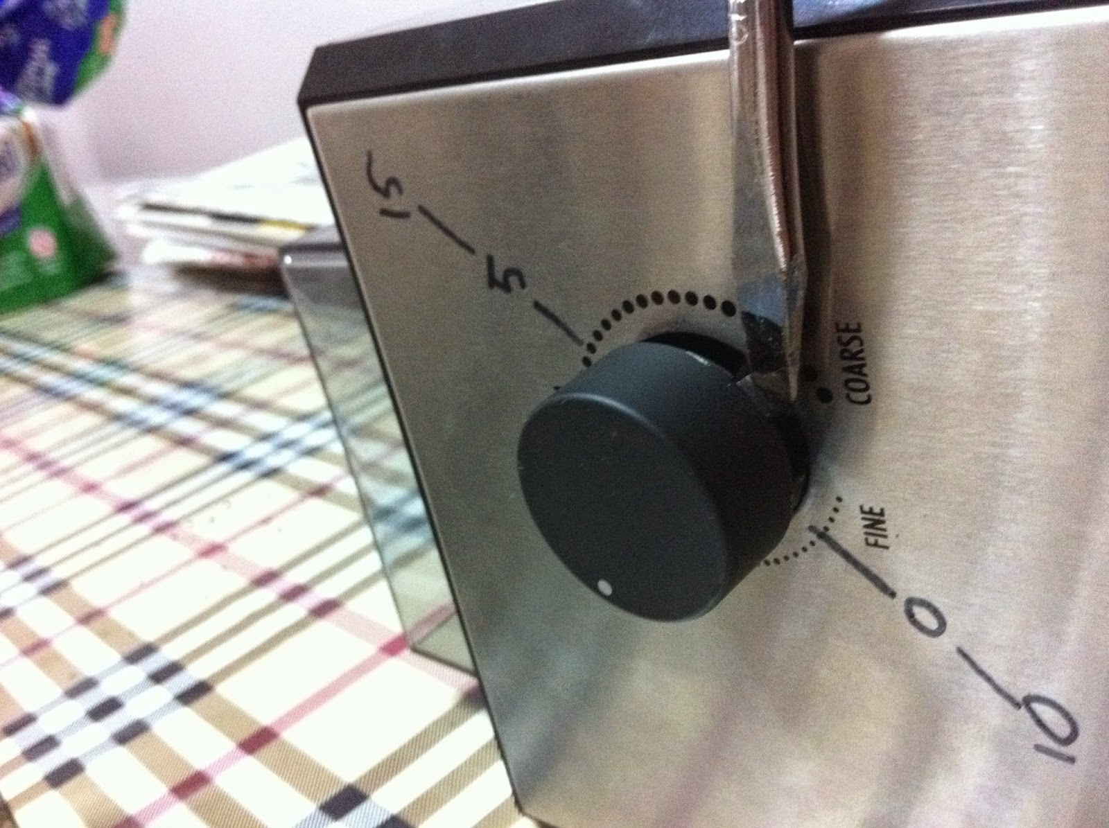 (So you've bought a Delonghi KG89) How to get a better coffee grinder