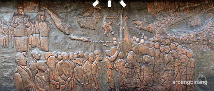 monumen pembebasan irian barat