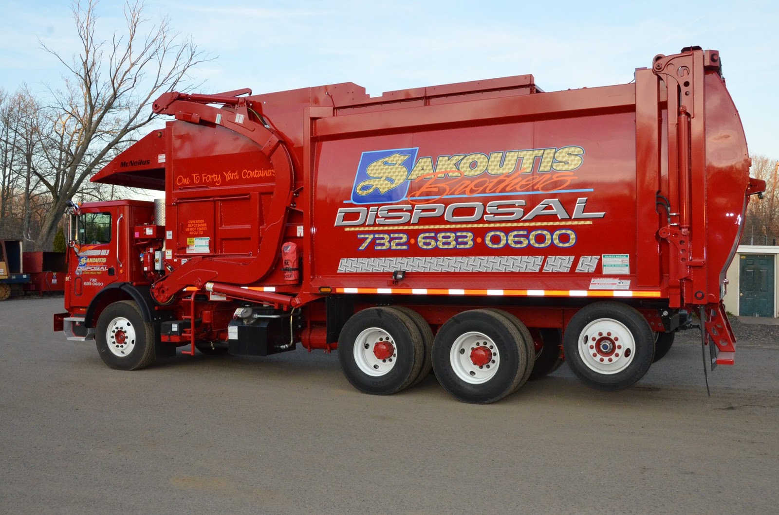 MEC&F Expert Engineers 3alarm fire after large piles of garbage