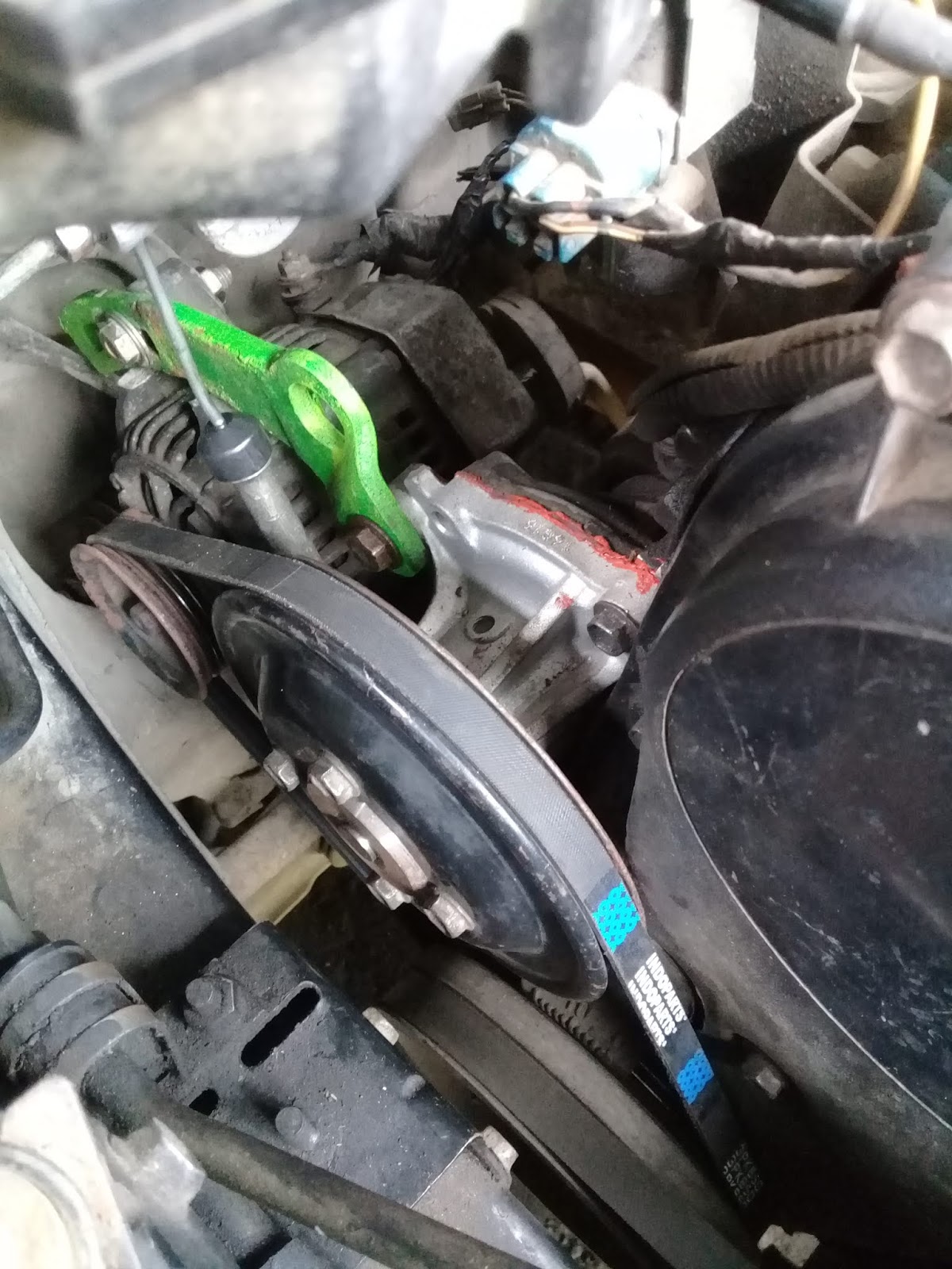 Ekonara Fungsi water pump mobil dan ciri water pump rusak suzuki esteem