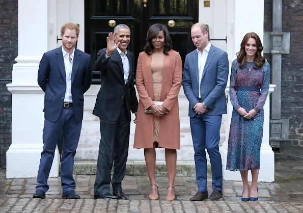 US President Barack Obama, First Lady Michelle Obama, Prince William and Kate Middleton and Prince Harry attend a dinner at Kensington Palace