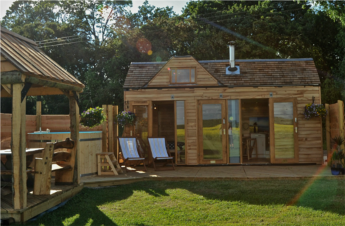 00-Tinywood-Homes-Tiny Wooden-Homes-with-a-Hot-Tub-www-designstack-co