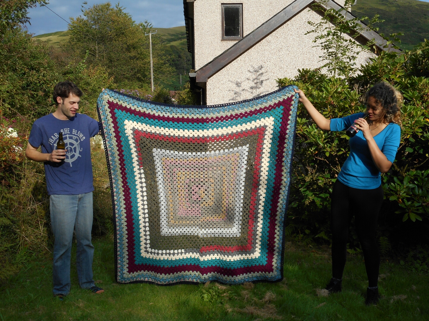 Luthaisea's Kit Giant Crochet Blanket FO!