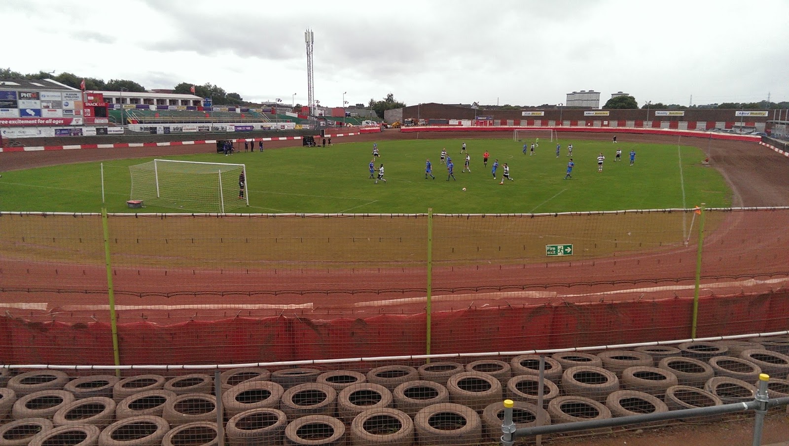 * The 100 Football Grounds Club * Junior Kickstart