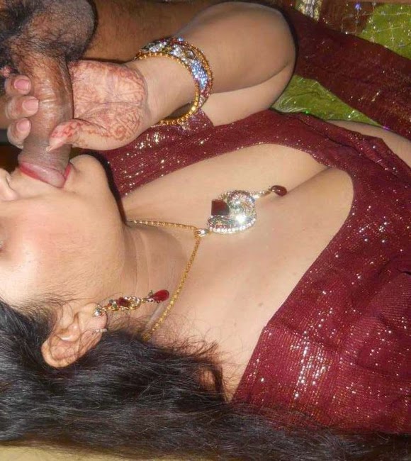 Mallu Bhabhi Sucking Penis, Indian Hot Blowjob  Veronica -5575
