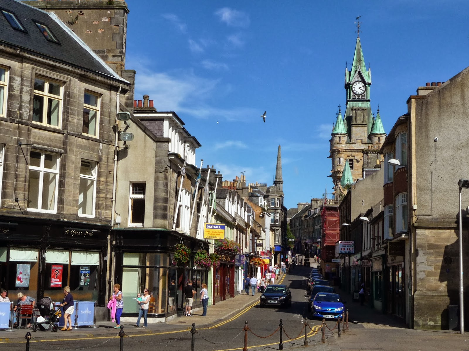 Travels with Mrs Bird Hello from Dunfermline in Scotland