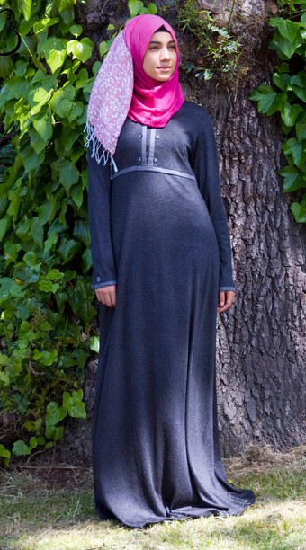 Model Baju  Hamil  Muslim Yang Cantik  dan Modis