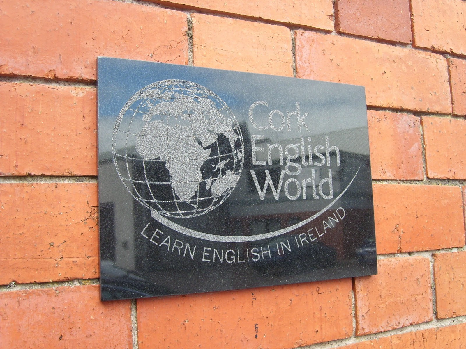 STEP STAGING TIME FOR ENGLISH PRONUNCIATION. CORK 2014 First STEPs in