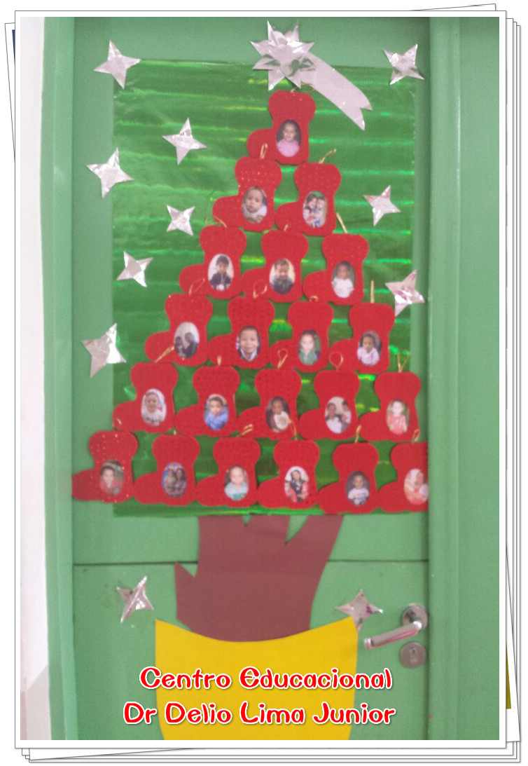 Decoração de Porta Natal Árvore de Botinhas