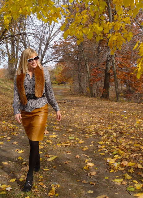 How to Wear Black and Brown - The Boston Fashionista