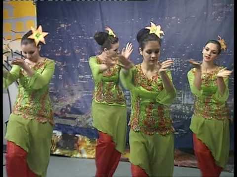 Lirik Lagu - Yetti - Tak tong tong ~ Ular Kadut