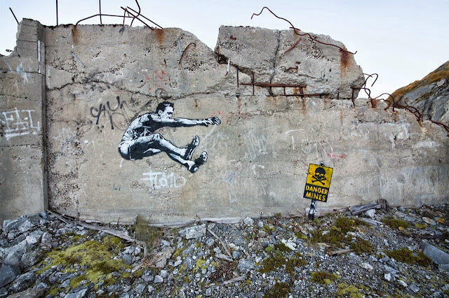 Norwegian Street Artist Dot Dot Dot Paints Several New Murals In Bodø, Norway. 4