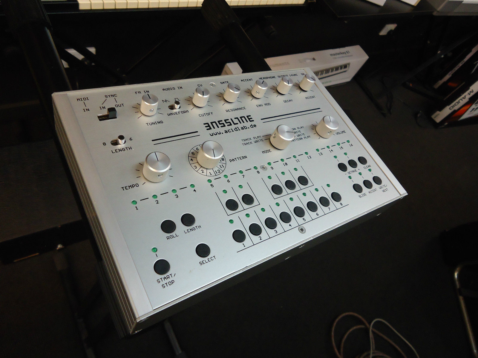 MATRIXSYNTH ACIDLAB BASSLINE