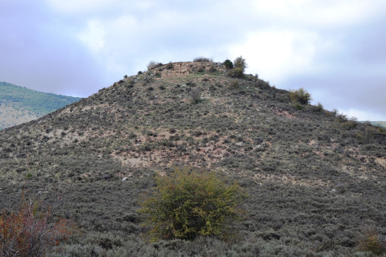 Estructura Piramidal de Cañete. Estructura Piramidal de Cañete.