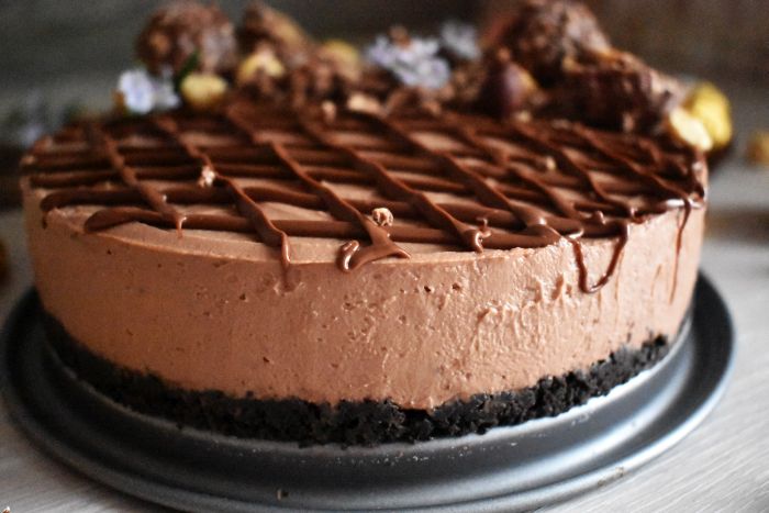 No Bake 4 Ingredients Nutella Cheesecake Inji S Kitchen