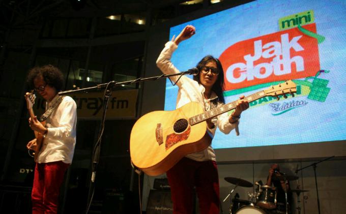 Chord Liburan Indie Chordtela Chord Walls