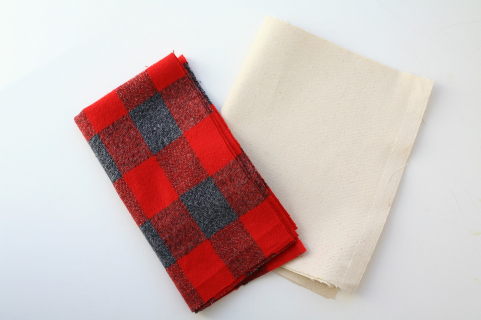 Easy heatup rice bag and flannel case tutorial! Great DIY gift