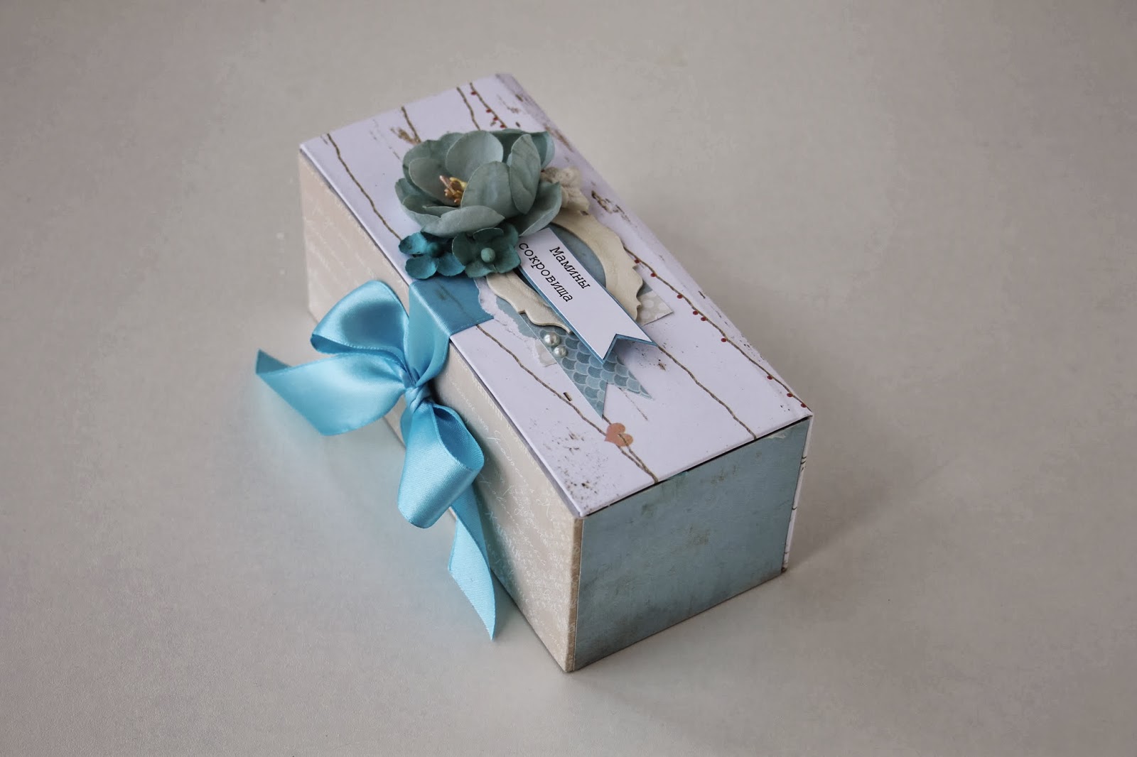 Сделать коробку на день рождения. Сделать коробку с бабочками. Как красиво можно оформить коробку карандашами. Как собрать первый локон коробочку. ДОУ сделать коробочки своими руками для секретиков.