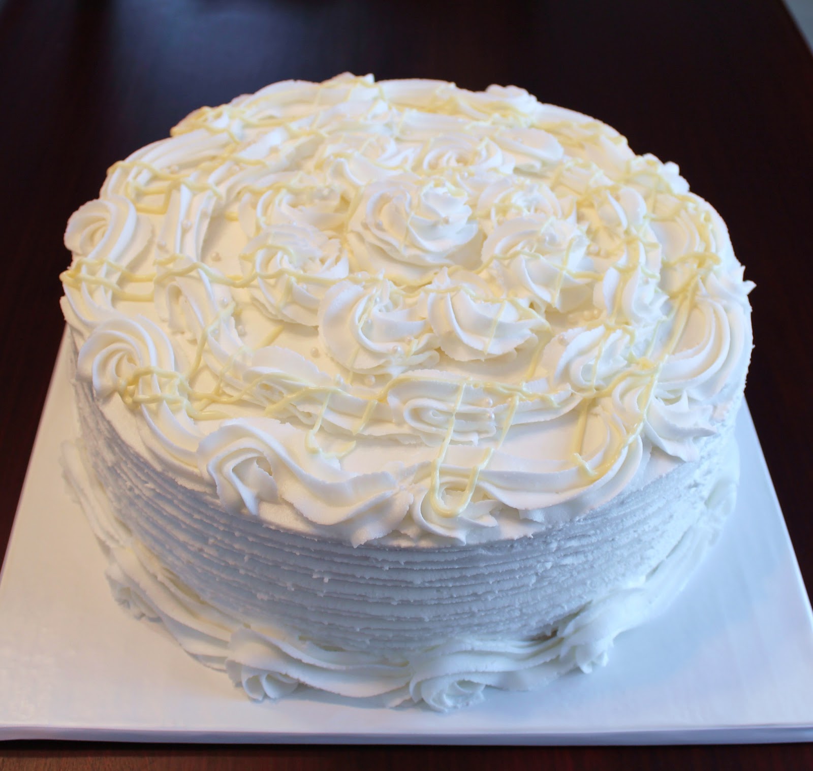 Creative Cakes by Lynn: White on White Wedding Cake (lemon cake with ...