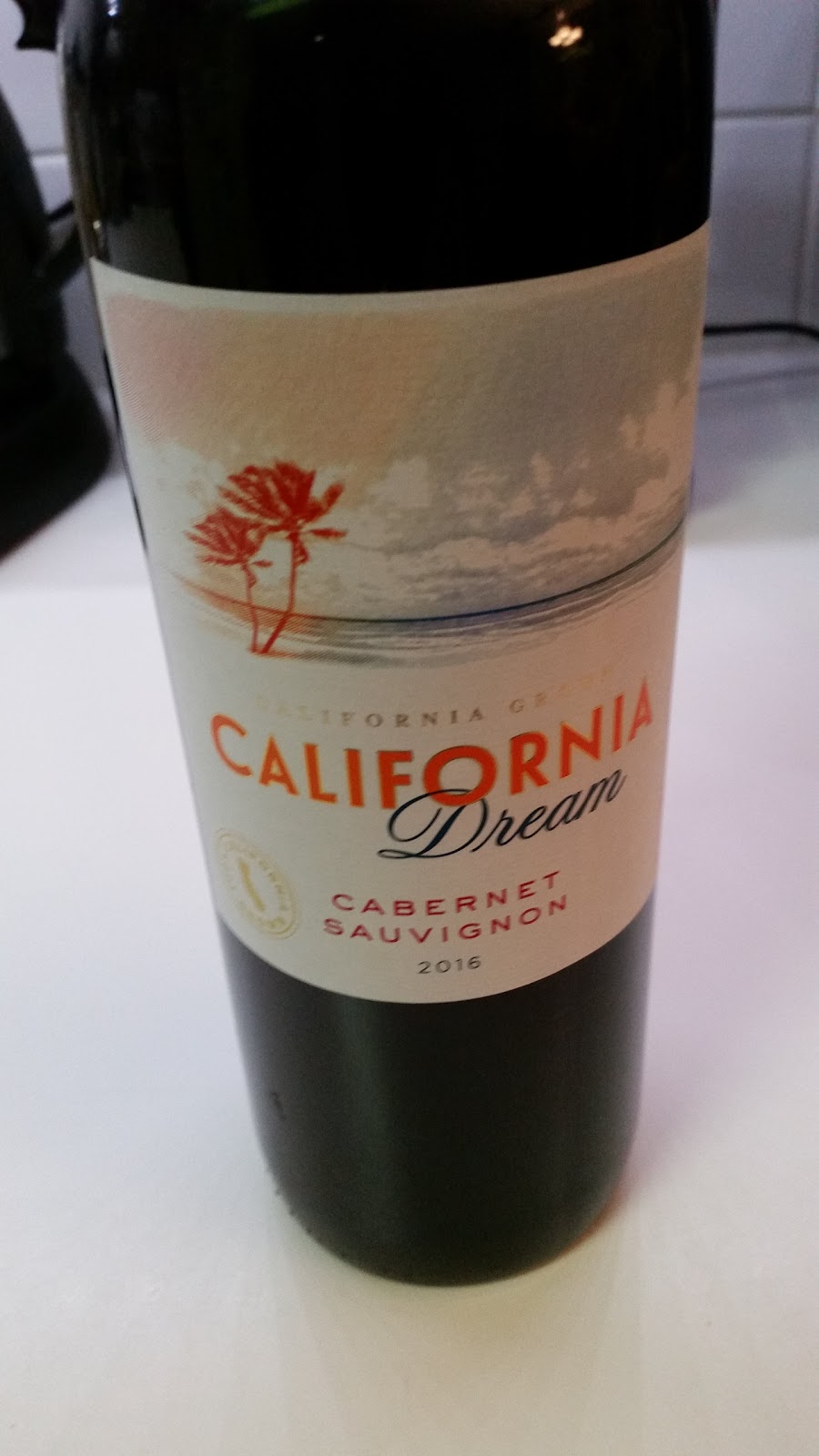 The Winos' Wine Guide California Dream Sauvignon redwine
