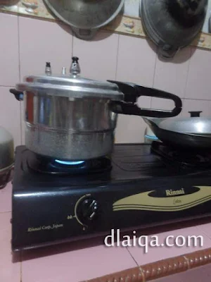 proses masak dengan panci presto