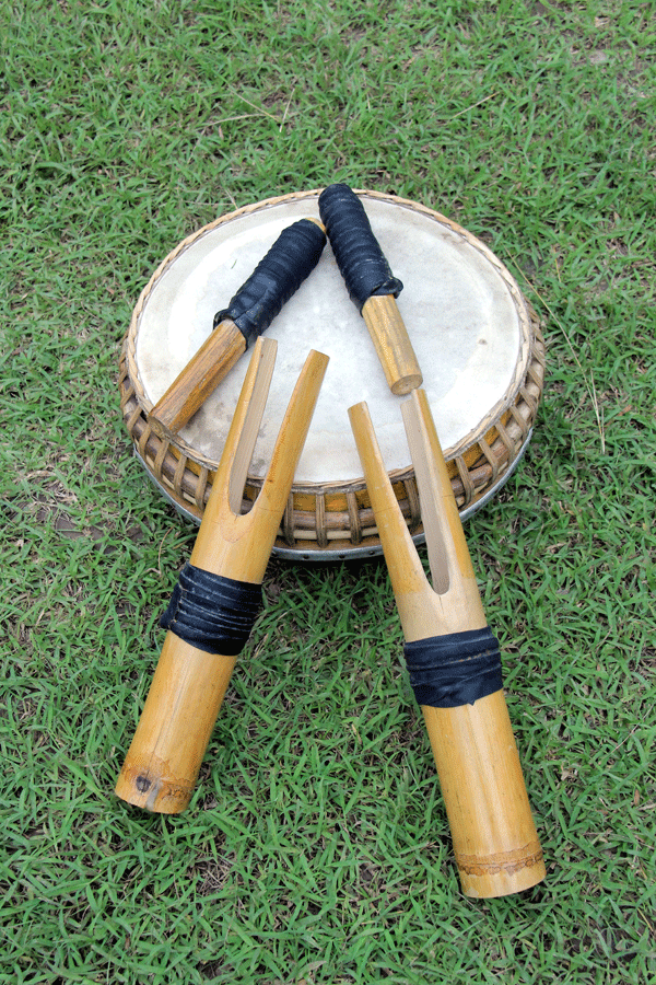 Alat Musik Tradisional Gorontalo Gambar Ogung