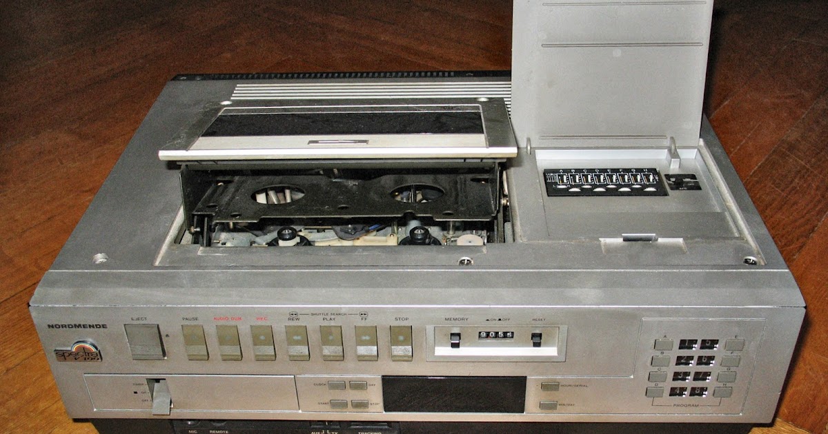 thatgeekdad If you didn't know, VCRs were still being made, but not