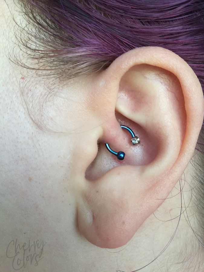 Tragus is so angry! I got the jewelry changed, had the piercer put