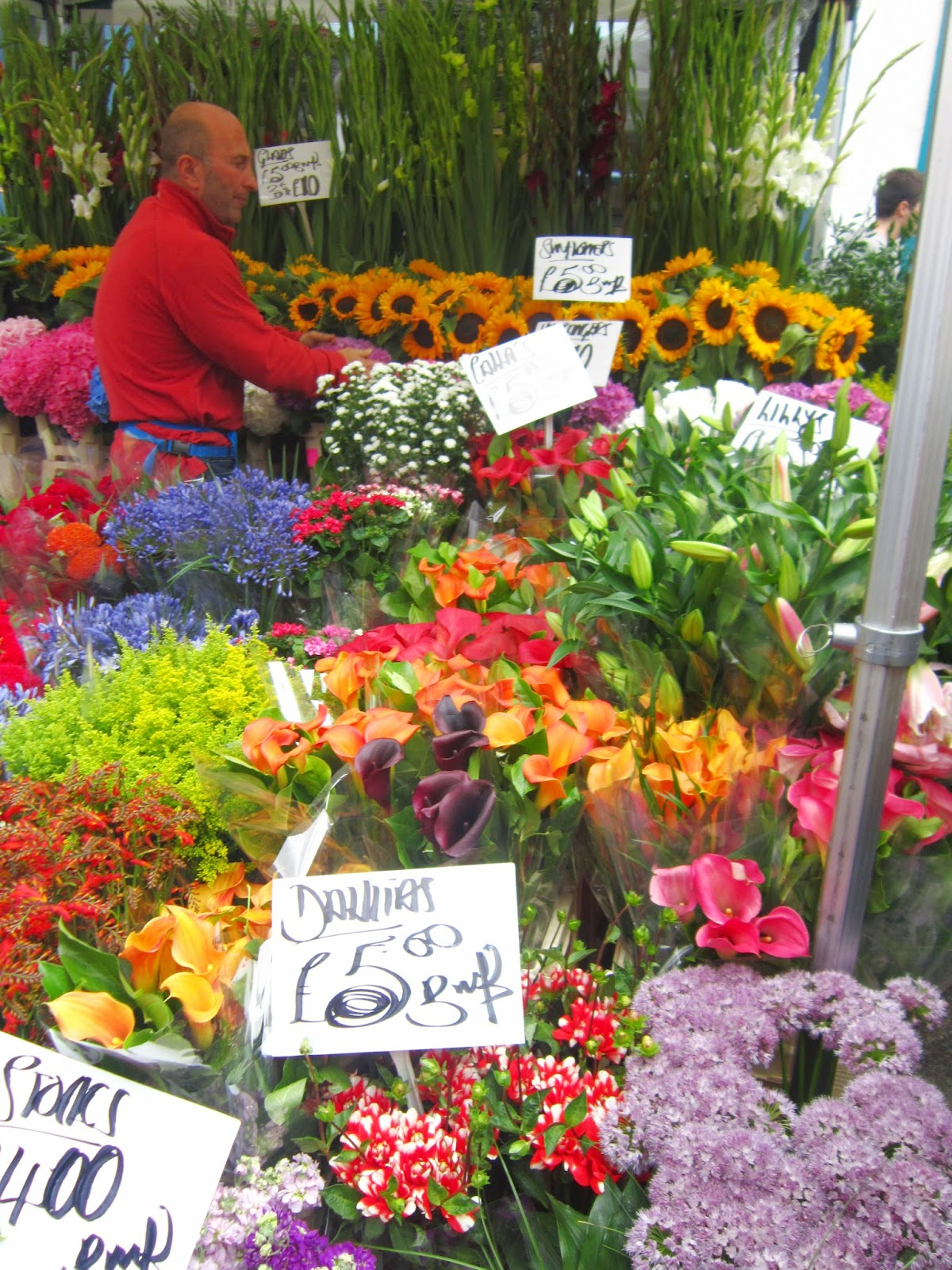 Nincula Columbia flower market
