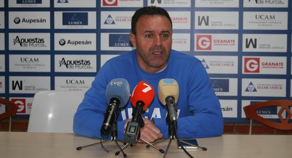 Salmerón - UCAM Murcia -: "Ante el Cádiz vamos a jugar un partido de playoff"