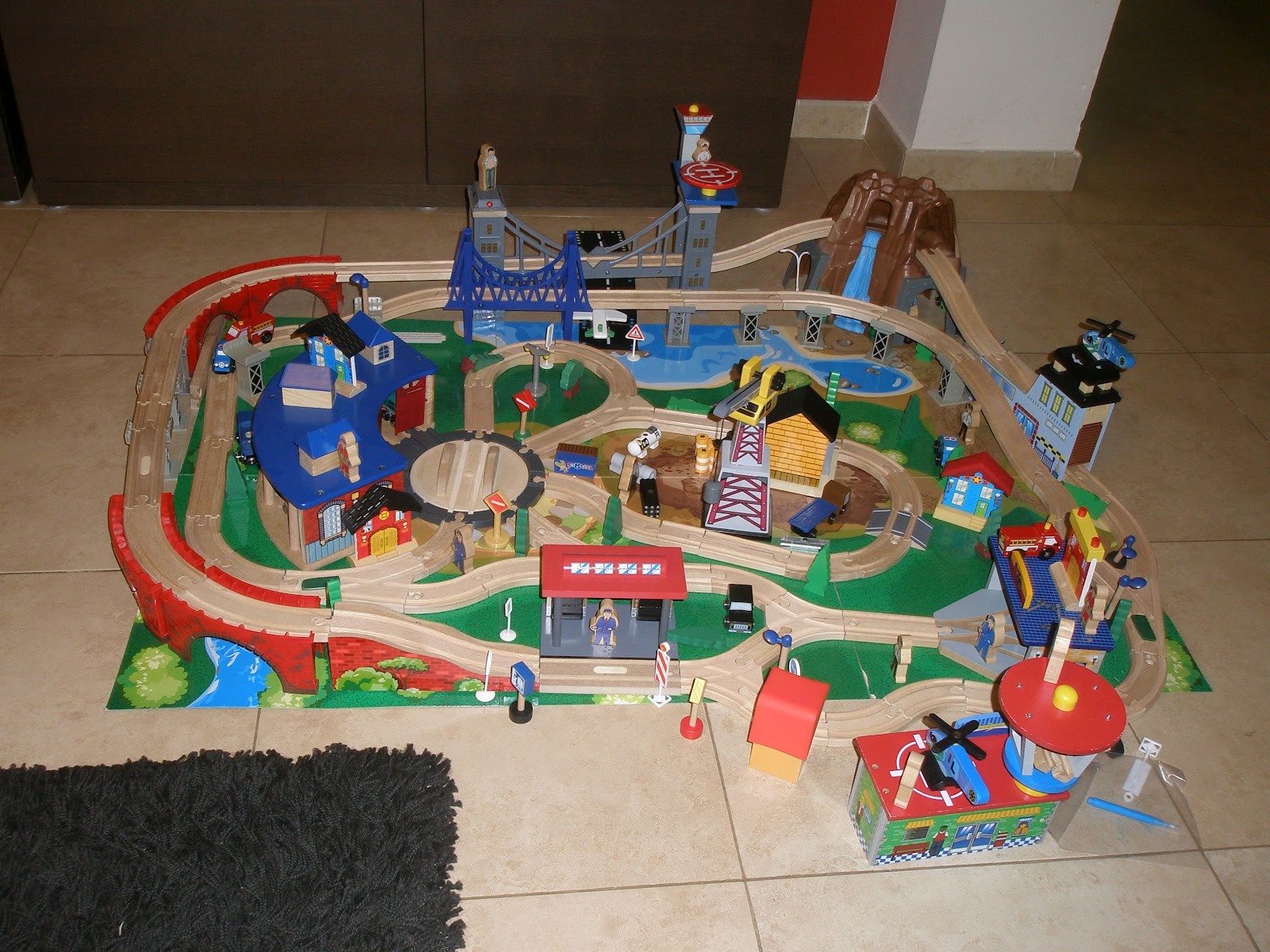 tren madera imaginarium