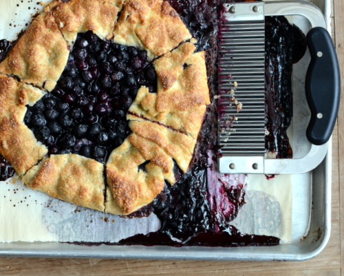 Blueberry Galette ♥ KitchenParade.com, relaxed and rustic, just a store-bought pie crust, frozen blueberries and a few pantry ingredients.
