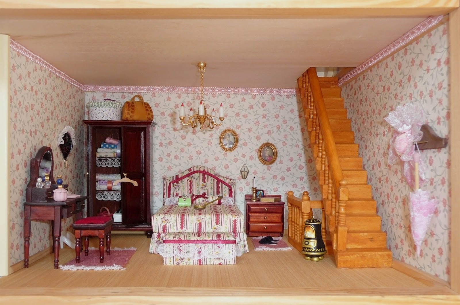 Morandi Sisters Microworld Villa Amelia Dollhouse Bedroom