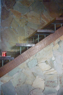 Del-Diseño: Bajo Escalera