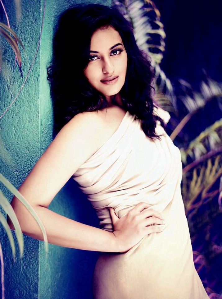 Sonakshi Sinha Photoshoot Photos In Filmfare Magazine Sradda Shoot 