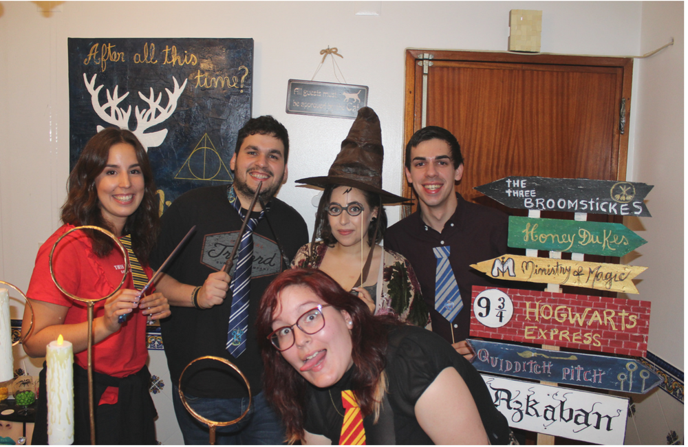 Harry Potter birthday party + pims cake design + glood+ party and bite +festa de aniversário + 25 anos + blogue de casal + lifestyle + Harry Potter + decoração Harry Potter + wc hp + comida harry potter + decor + blogue ela e ele + ele e ela Harry Potter birthday party + pims cake design + glood+ party and bite +festa de aniversário + 25 anos + blogue de casal + lifestyle + Harry Potter + decoração Harry Potter + wc hp + comida harry potter + decor + blogue ela e ele + ele e ela