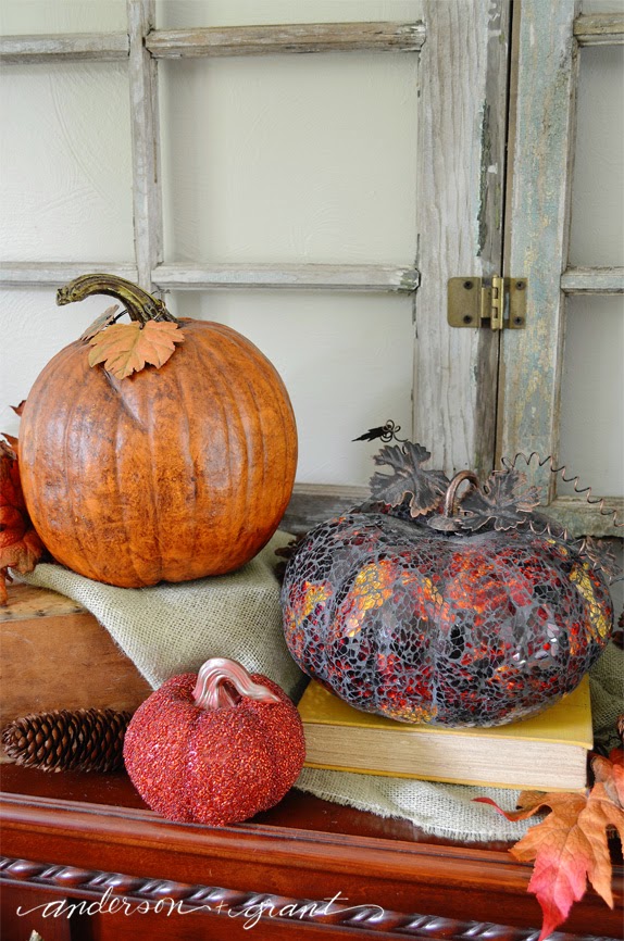 10 Ways to Decorate with Pumpkins - Mix Them Up| www.andersonandgrant.com