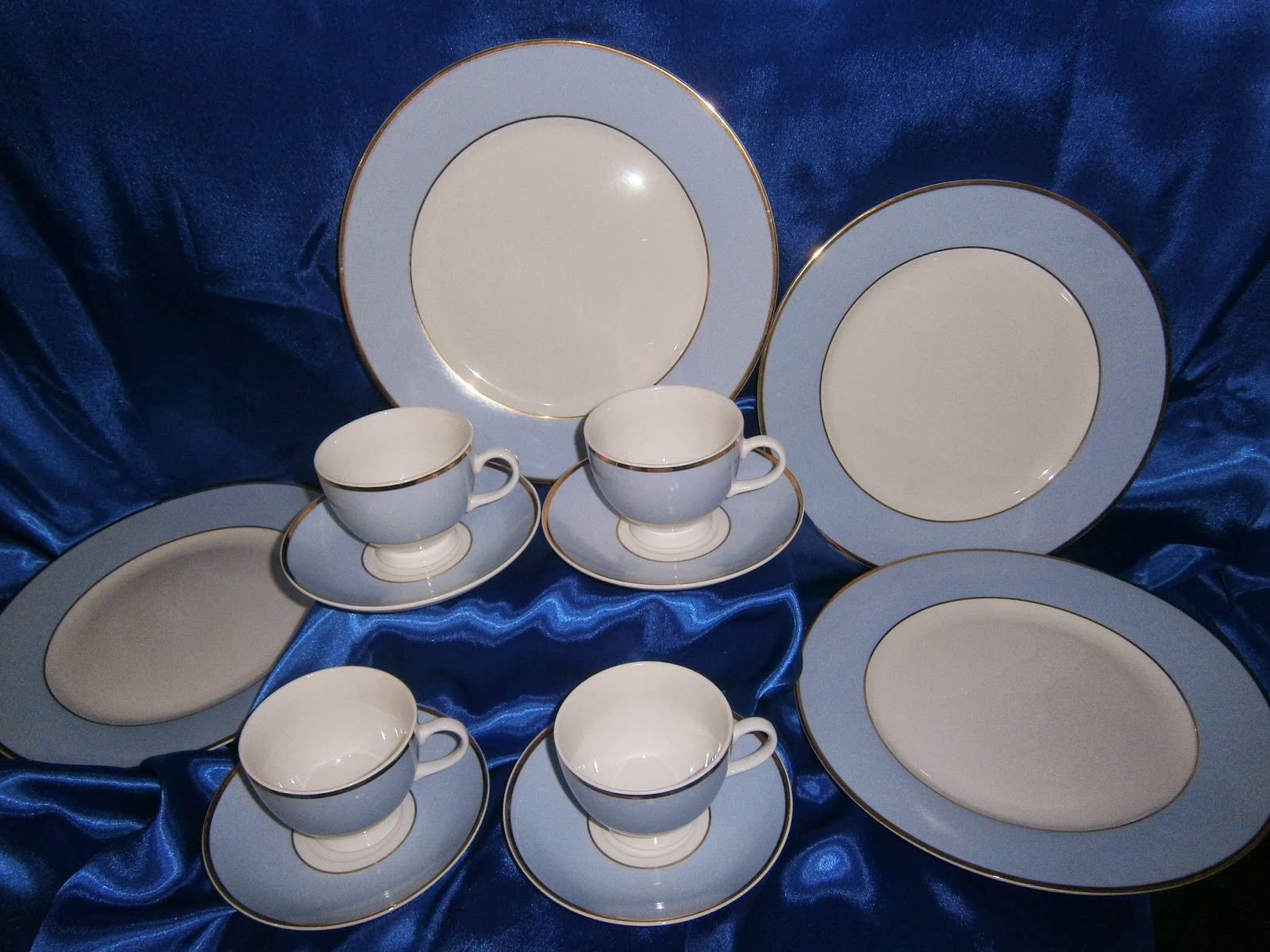 NOVEMBER 2013 ARRIVAL ENGLISH TEA SETS