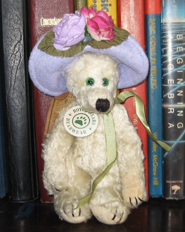 Percy's World of Toys Series 2 3504. Flower Bear Boyds Bears 1990 to 1995