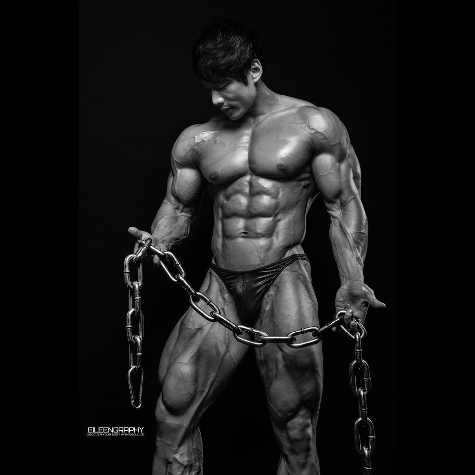 Oh%2BTae%2BWon%2BKorean%2BBodybuiilder%2BAsian%2BMuscle%2B1.jpg
